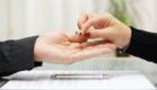 "الطلاق على الورق".. ظاهرة جزائرية على الطريقة الفرنسية