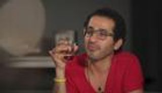 دعوى قضائية ضد أحمد حلمي لتجاهل "تراب الماس"