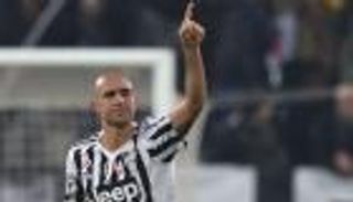 فيديو .. زازا يهدر فرصة لا تضيع أمام المرمى الخالي