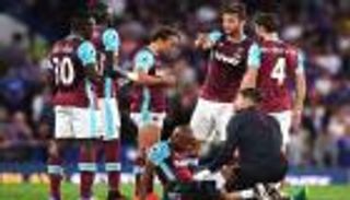 ويستهام يعلن غياب أيو لفترة طويلة