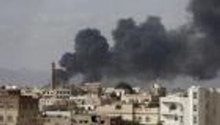 التحالف يحاصر جيوب المتمردين بتعز ويقصف صنعاء مجددا