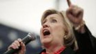 تعليق مراجعة بريد كلينتون بناء على طلب مكتب التحقيقات الاتحادي