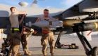 واشنطن تفقد رؤيتها على أرض أفغانستان مع تقليص قواتها