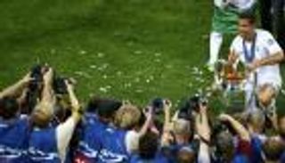 رونالدو يفشل في معادلة رقمه القياسي ويحرج أتلتيكو بعدد أهدافه