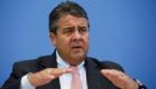 نائب ميركل يُشبه حزب مناهض للهجرة بـ