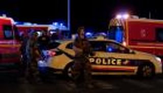 ماذا يعني مد حالة الطوارئ في فرنسا؟