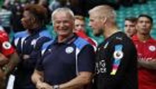 شمايكل يجدد عقده مع ليستر حتى 2021