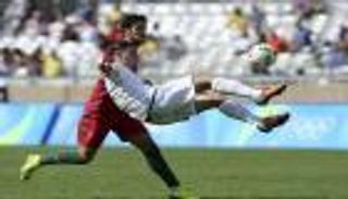 الجزائر تحصد نقطة واحدة قبل وداع منافسات كرة القدم في ريو