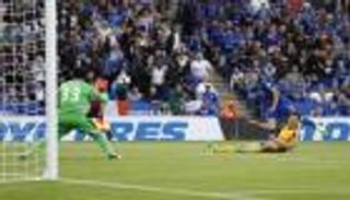 تعادل ليستر وأرسنال يمنحهما أول نقطة في الدوري الإنجليزي