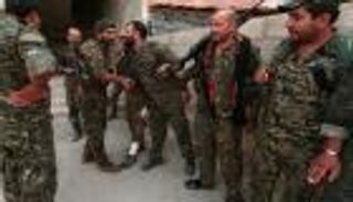 القوات الكردية تشن هجوما ضخما لطرد الجيش السوري من الحسكة