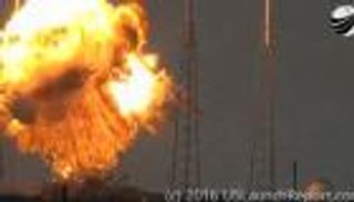 بالفيديو.. انفجار صاروخ يحمل قمر اتصالات إسرائيلي