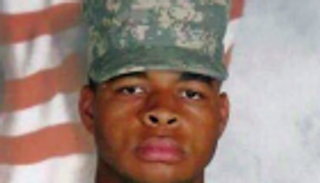 مرتكب "دالاس".. يعشق علم التحرير الأسود ويكره البشرة البيضاء