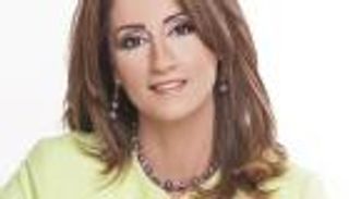 ترحيل الإعلامية اللبنانية ليليان داود خارج مصر