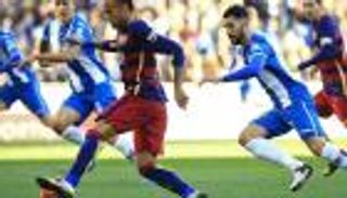 مدافع إسبانيول: سنواجه برشلونة بنفس المستوى في الكأس