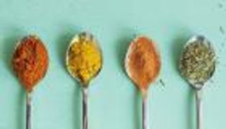 عقاقير الطبيعة المدهشة.. الكركم يعالج السرطان وأمراض الرئة