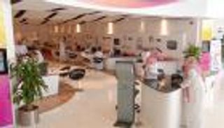 الاتصالات السعودية تتقدم بعرض لزيادة حصتها في فيفا الكويتية 100%