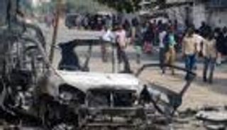 مقتل أكثر من 10أشخاص في تفجيرين بالصومال.. وحركة الشباب تتبنى 