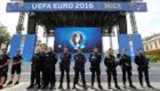 فرنسا أحبطت هجومين إرهابيين أثناء اليورو