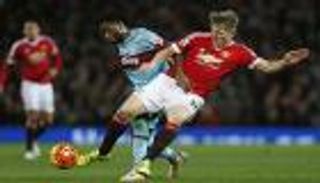 شفاينشتايغر مهدد بالغياب عن مانشستر 3 مباريات