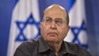 يعالون محذرا حماس: سنرد بقبضة من حديد على أي هجوم