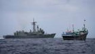 أستراليا تضبط سفينة أسلحة يشتبه بإرسالها من إيران للحوثيين 