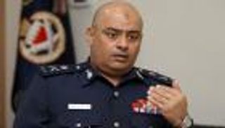 البحرين تعلن إبعاد لبنانيين يدعمون