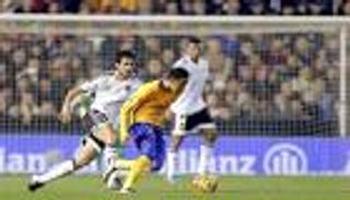 مشجع إسباني يلقي حتفه عقب تعادل فالنسيا وبرشلونة 