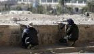 تصاعد المواجهات بين الجيش اليمني والانقلابيين في تعز