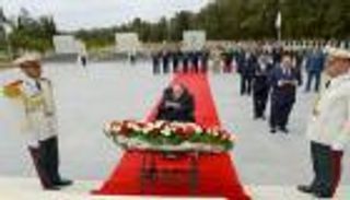 الرئيس الجزائري يظهر في أول مناسبة علنية منذ عام 