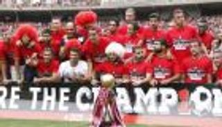 النجم التونسي يحتفل بلقب الدوري بفوز على مستقبل المرسى