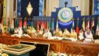 القاهرة تدرس مقترحين لتجنب لقاء السيسي وأردوغان بقمة التعاون