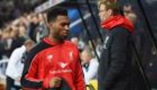 ليفربول يفكر في بيع مهاجمه "الزجاجي"