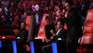 صابر الرباعي يبكي ضحايا تونس.. وشيرين تشدو لمصر