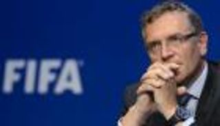 لجنة القيم في الفيفا توقف فالك 12 عامًا