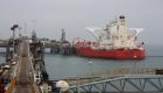 أسعار النفط عند أقل مستوياتها في 12 عاما