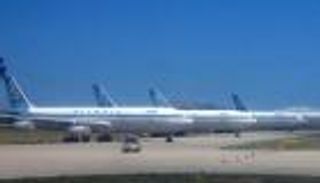 إضراب في اليونان يوقِف رحلات الطيران ويعطل الخدمات العامة