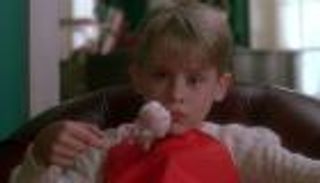 14 مليون مشاهدة في يومين لنجم "وحدي في المنزل"