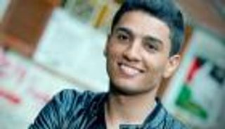 محمد عساف قبيل حفله بالجزائر: بلد الشهداء في قلبي
