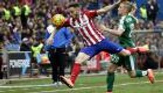 بالفيديو .. توريس يسجل الهدف 100 في فوز أتلتيكو على إيبار