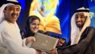 عبد الله بن زايد يشهد حفل تخريج طلبة جامعة زايد