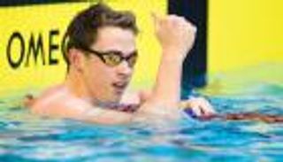 السباح البريطاني براود كاد يصبح بطلا شعبيا لماليزيا