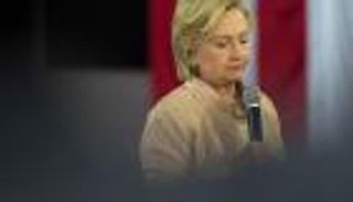 بوليتيكو: 5 أسباب أدت إلى بداية تراجع كلينتون