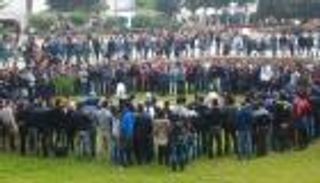 بالفيديو.. غضب بالمغرب بعد حلق رأس فتاة بالجامعة