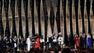 بالصور .. تعرف على جوائز