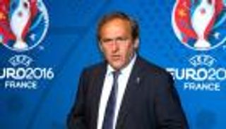 بلاتيني لن يحضر نهائي أمم أوروبا
