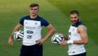 ريفالدو: بنزيمة أفضل لفرنسا من جريزمان