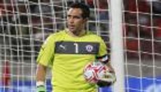 برافو يرد على منتقدي غيابه عن منتخب تشيلي