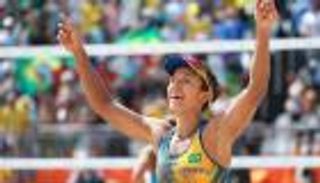 سيدات البرازيل في دور 16 للكرة الطائرة الشاطئية