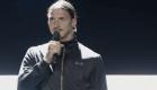 إبراهيموفيتش: كنت أكثر نفعًا لفرنسا من رئيسها 