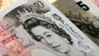 الإسترليني يهبط لأدنى مستوى في شهر